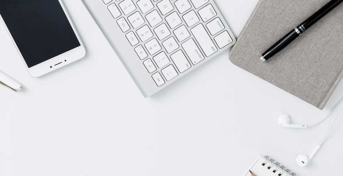 Painting a vintage watch hands